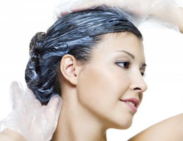 Come tingersi i capelli a casa