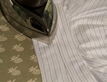 come stirare una camicia