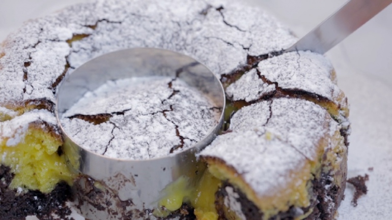 come tagliare una torta e stappare lo spumante
