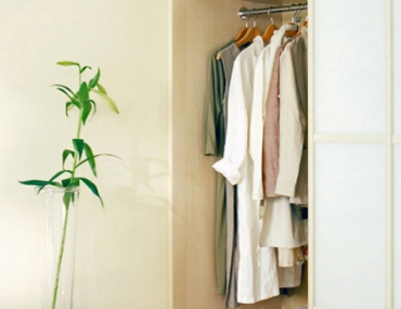 come organizzare il guardaroba nella seconda casa