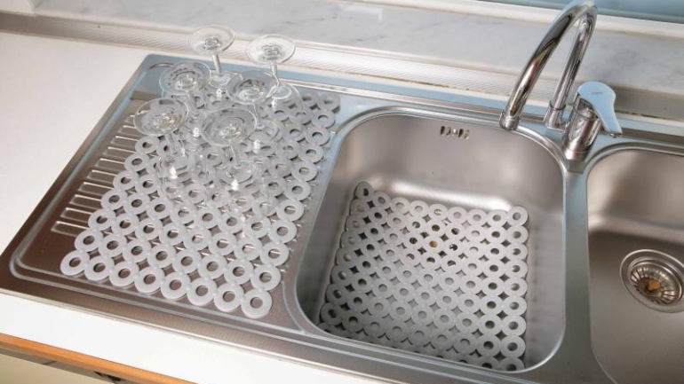 come pulire i tappetini in gomma