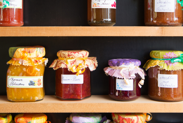 rimuovere le etichette adesive